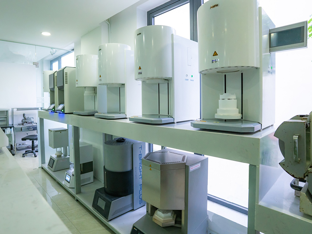 Hợp tác quốc tế và định hướng chuẩn mực cao hơn